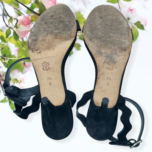 LOEFFLER Randal Reina Black Suede Heels - Picture 10 of 12